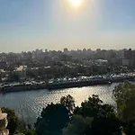 شقة فندقية باطلاله نيليه بالزمالك